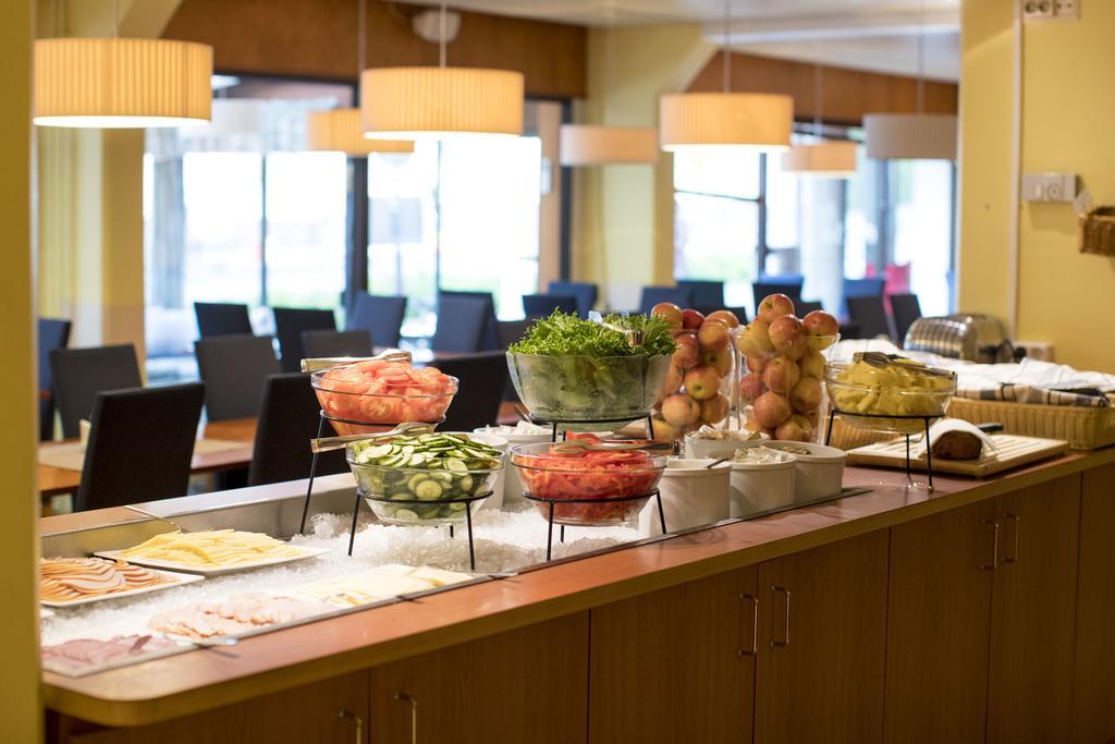 Hotel Savoy Mariehamn Kültér fotó